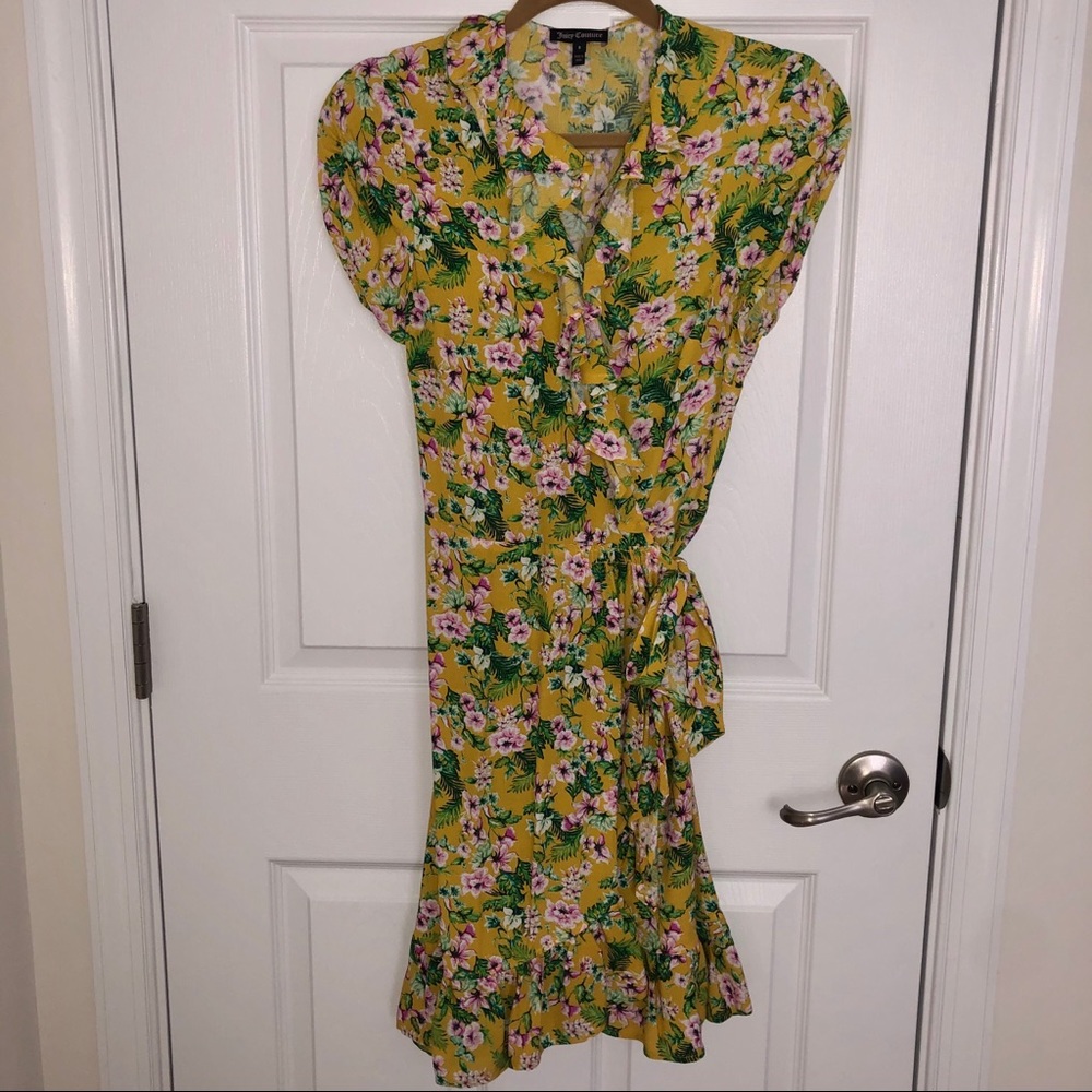 NWOT Juicy Couture wrap floral dress
